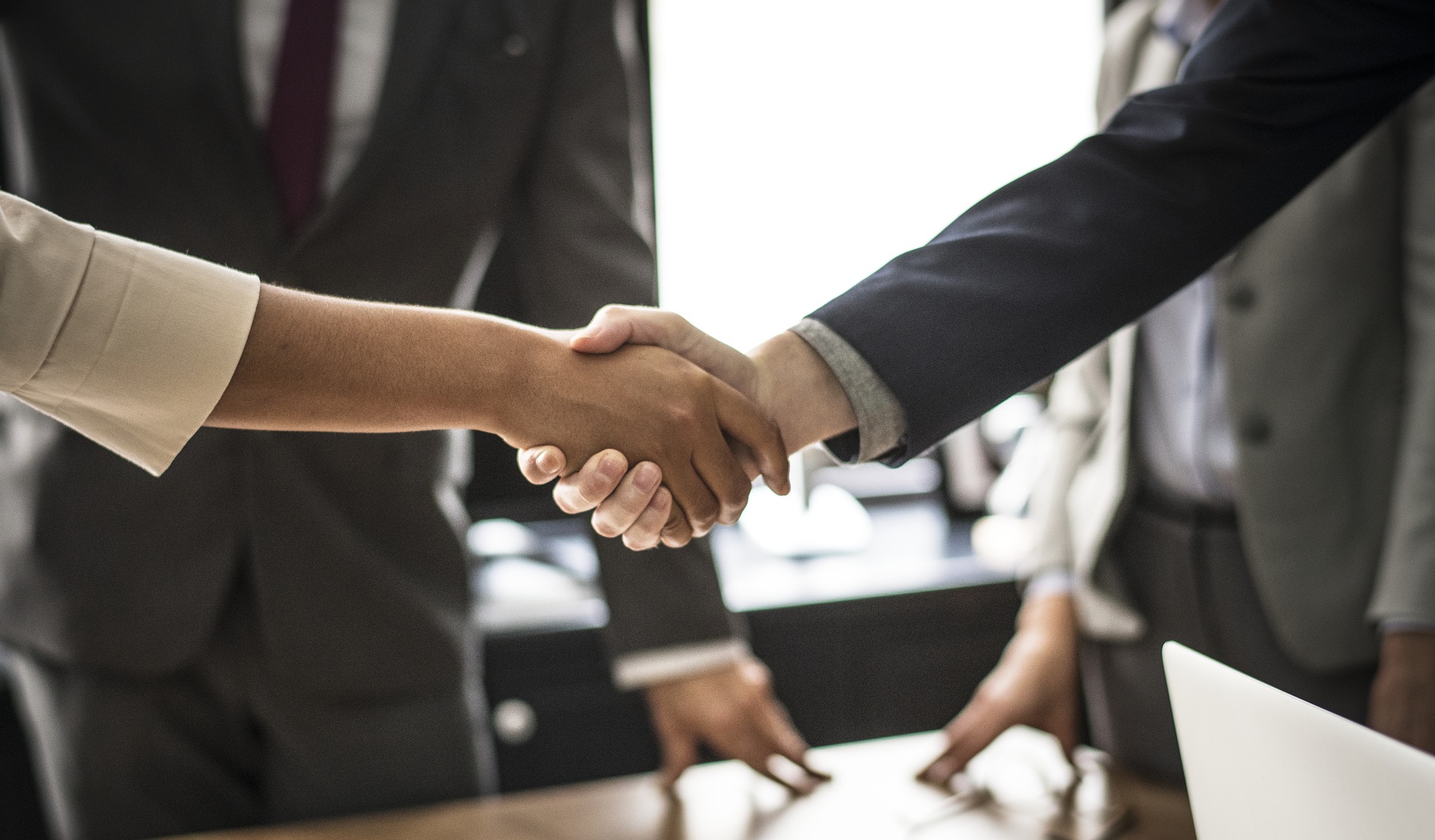 agreement-3489902_1920-2