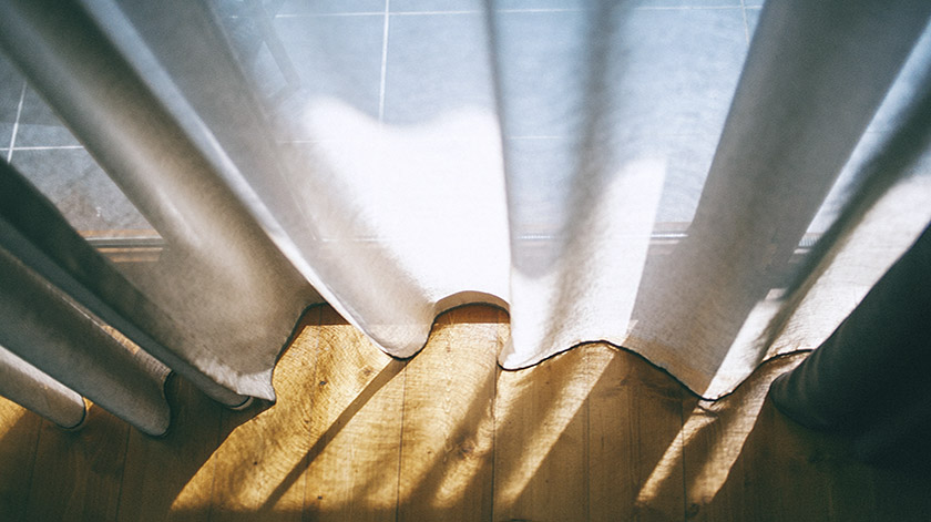 2.8-curtain