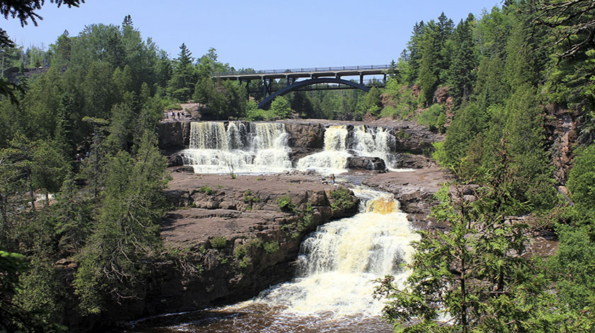 2.8-gooseberry-falls