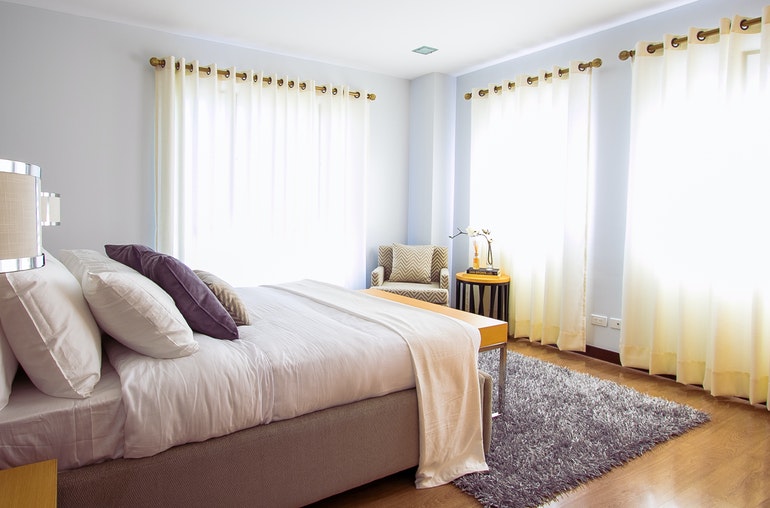 How-to-Sound---Light-Proof-Your-Bedroom-For-Better-Sleep--2-