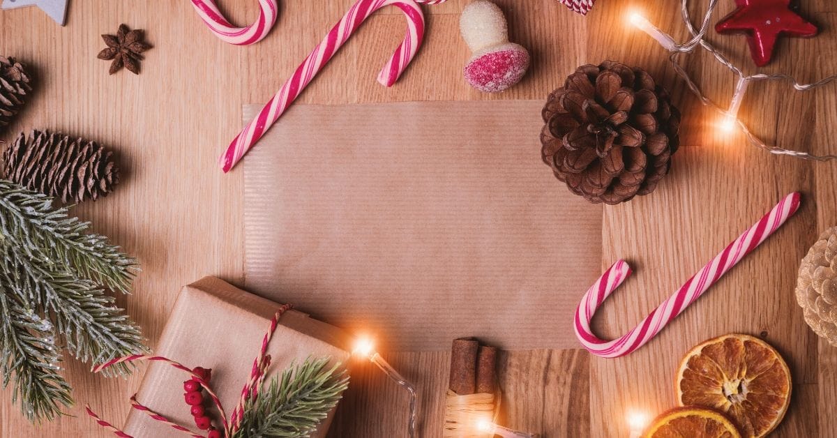Creative Apartment Holiday Decor Ideas