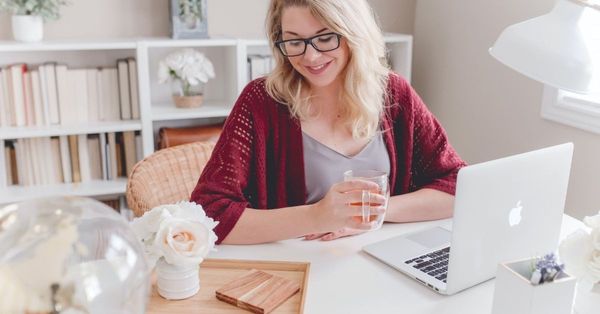 7 Tips for Building a Home Office in Your Apartment
