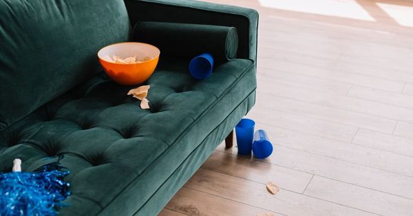 How to Deal with a Messy Roommate