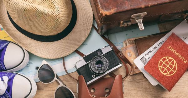 7 Travel Accessories That You Need For 2021